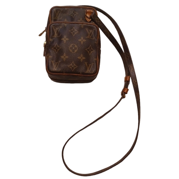 ✨️LOUIS VUITTON MONOGRAM MINI AMAZONE CROSSBODY - Picture 12 of 14
